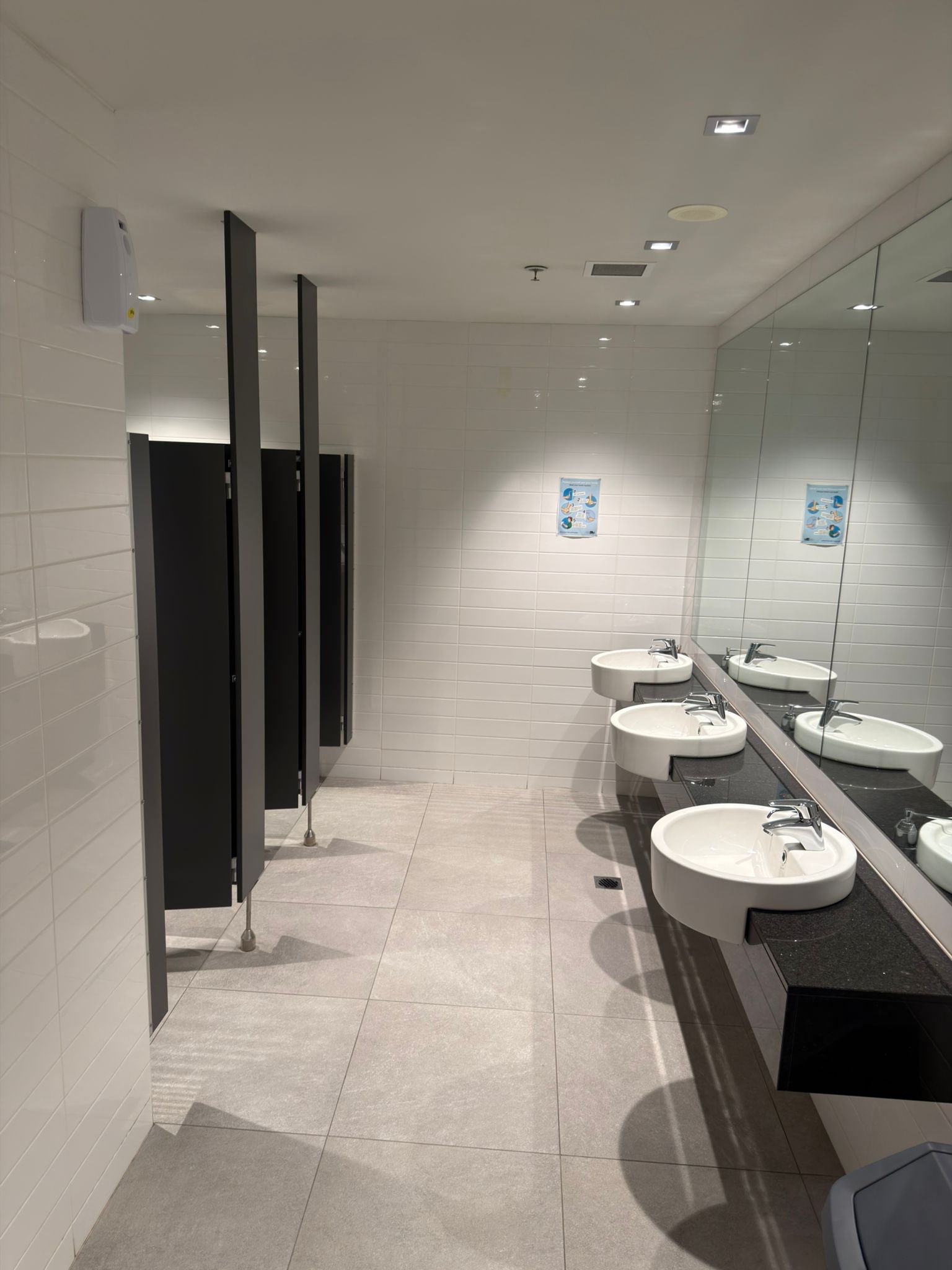 Workplace cleaning by UFS